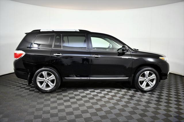 used 2011 Toyota Highlander car, priced at $14,998