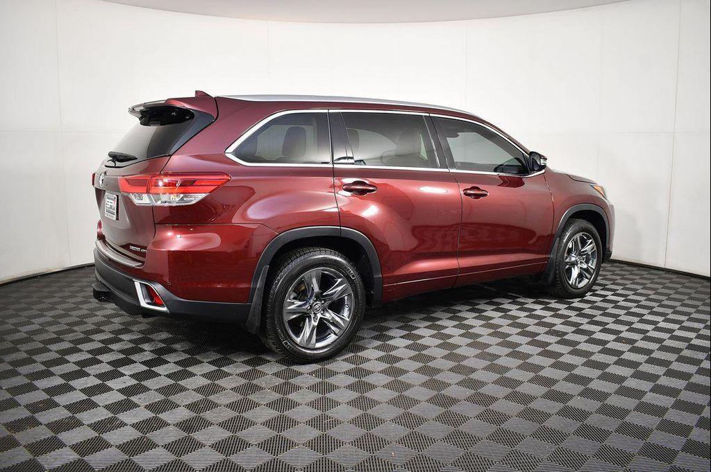 used 2017 Toyota Highlander car, priced at $23,995