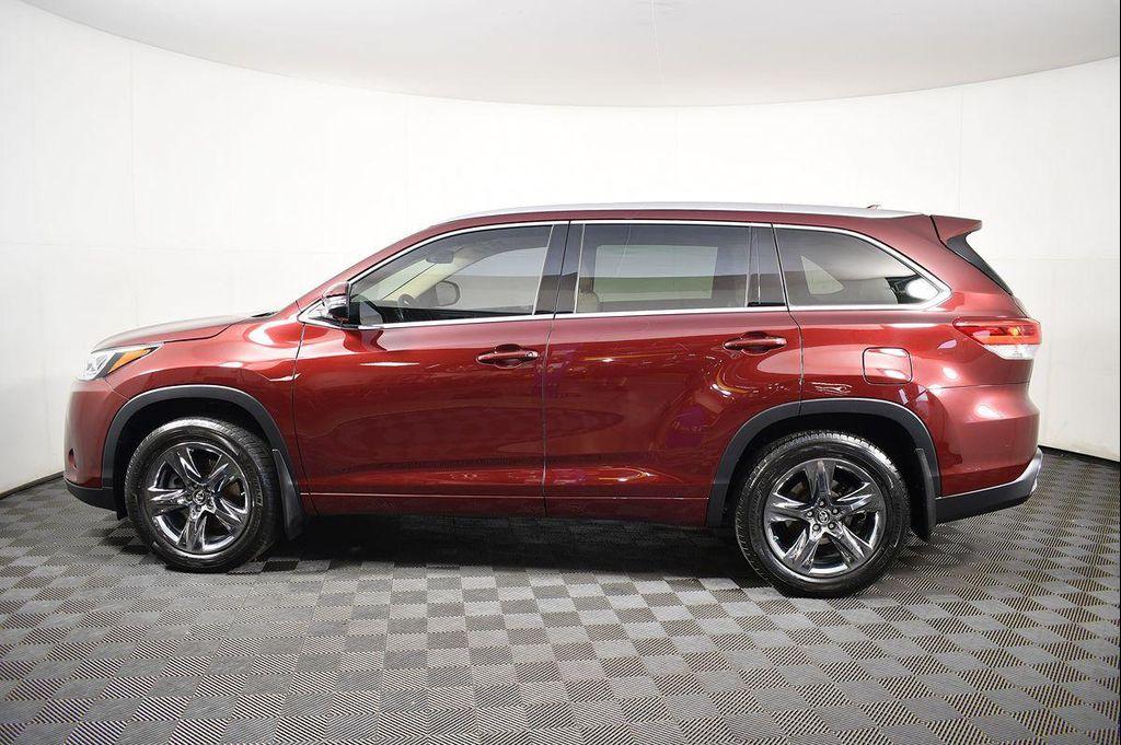 used 2017 Toyota Highlander car, priced at $23,995