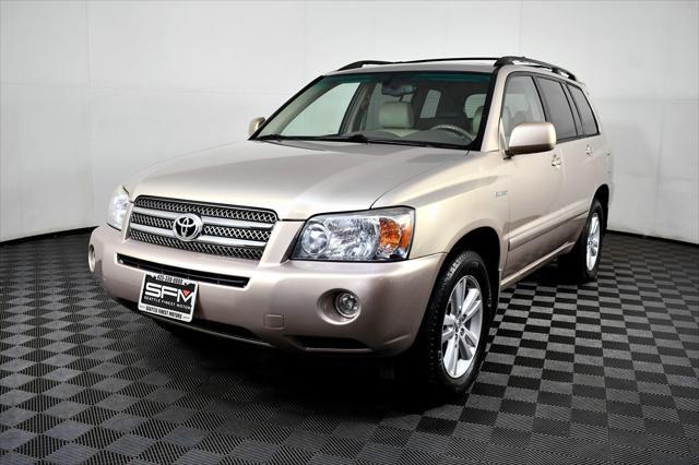 used 2006 Toyota Highlander Hybrid car, priced at $8,888