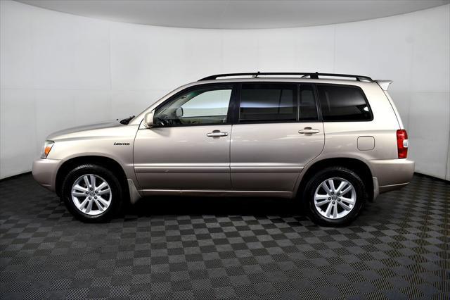 used 2006 Toyota Highlander Hybrid car, priced at $8,888