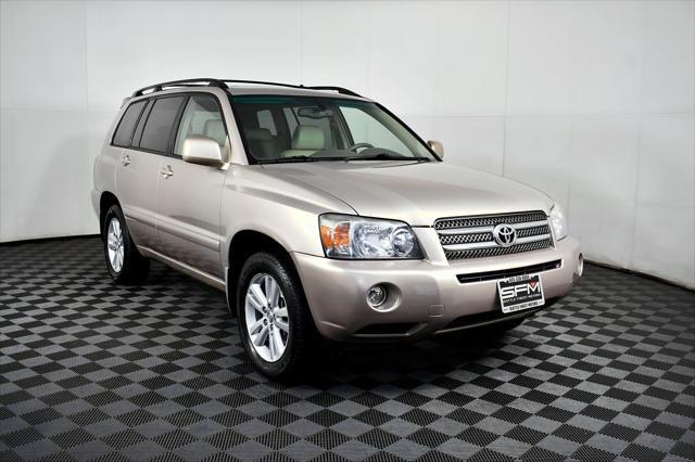 used 2006 Toyota Highlander Hybrid car, priced at $8,888