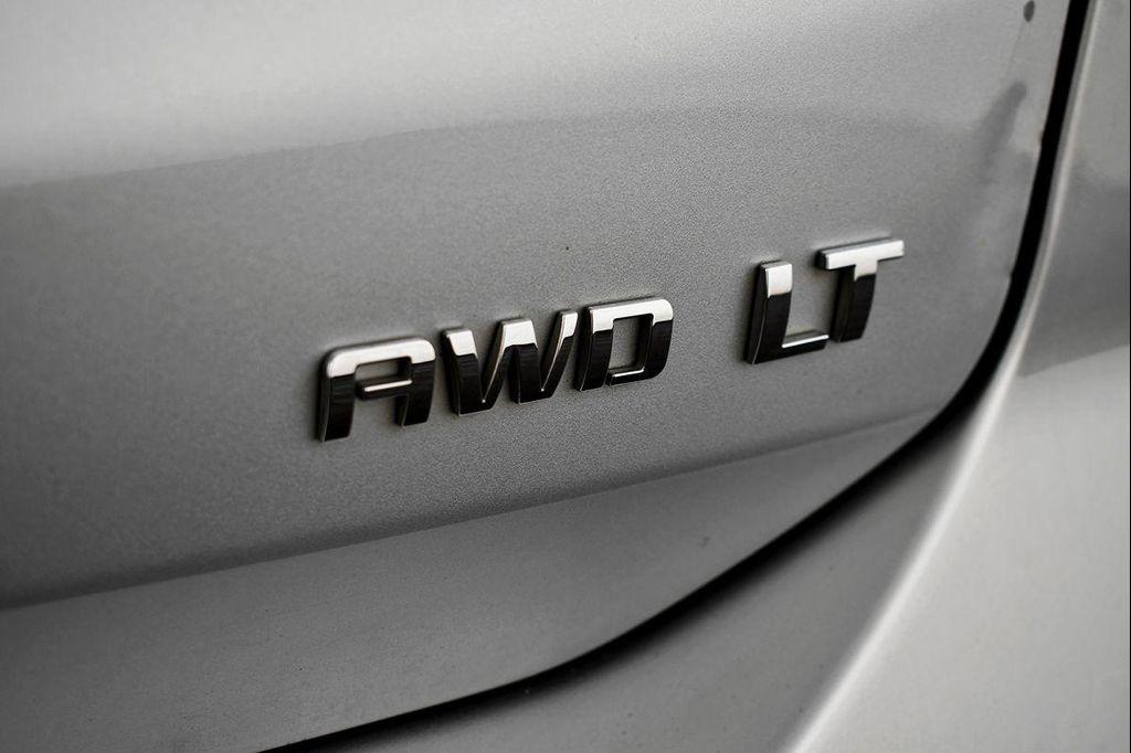 used 2022 Chevrolet Equinox car, priced at $18,000
