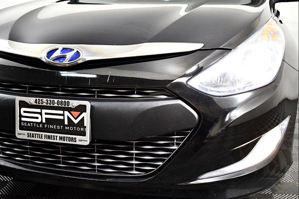 used 2015 Hyundai Sonata Hybrid car, priced at $7,999