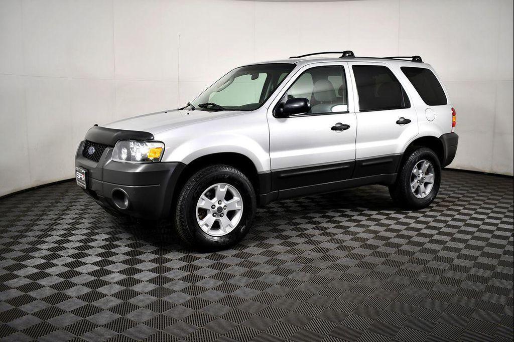 used 2005 Ford Escape car, priced at $5,980
