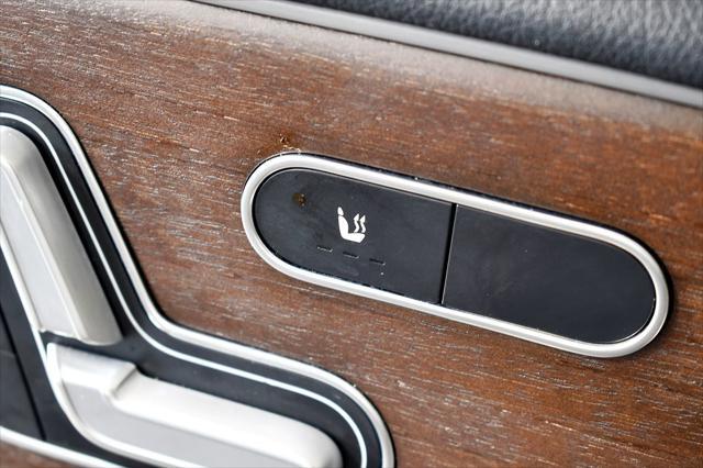 used 2020 Mercedes-Benz GLB 250 car, priced at $25,500