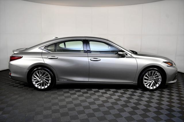 used 2019 Lexus ES 300h car, priced at $28,498