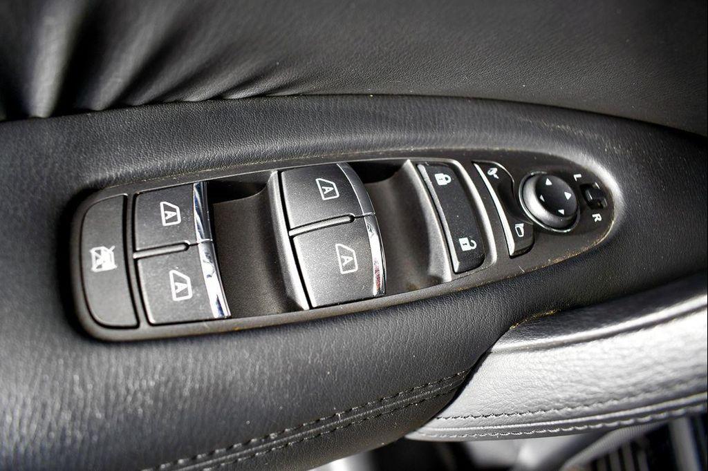 used 2013 INFINITI QX56 car, priced at $13,500
