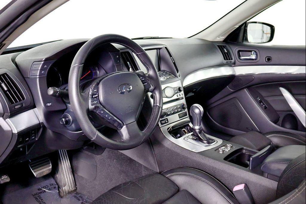 used 2009 INFINITI G37 car, priced at $10,998