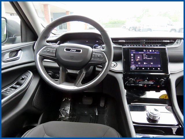 used 2023 Jeep Grand Cherokee car, priced at $31,987