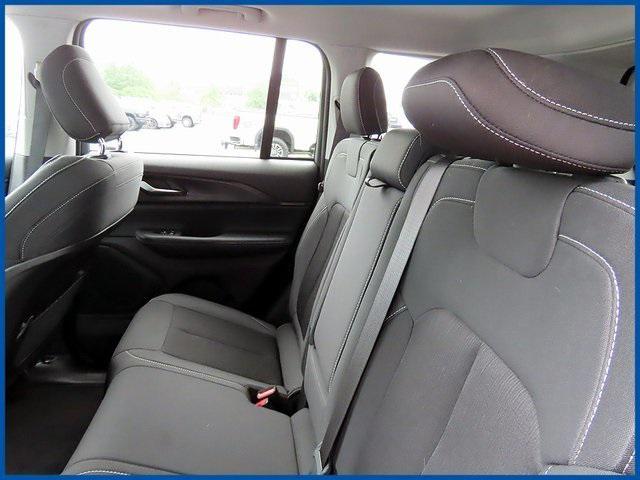 used 2023 Jeep Grand Cherokee car, priced at $31,987