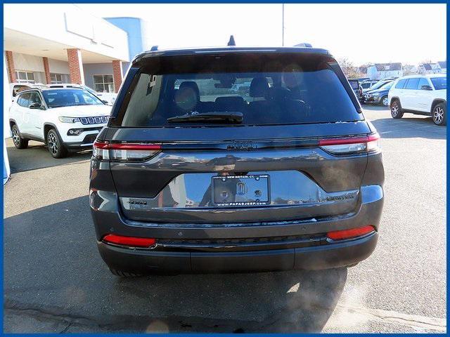 new 2025 Jeep Grand Cherokee car, priced at $45,787