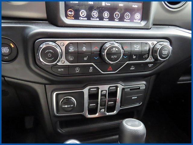 used 2022 Jeep Wrangler Unlimited car, priced at $38,987