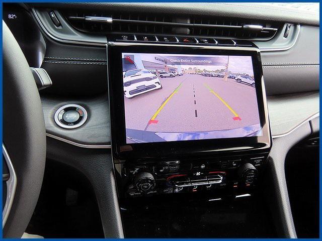 new 2025 Jeep Grand Cherokee L car