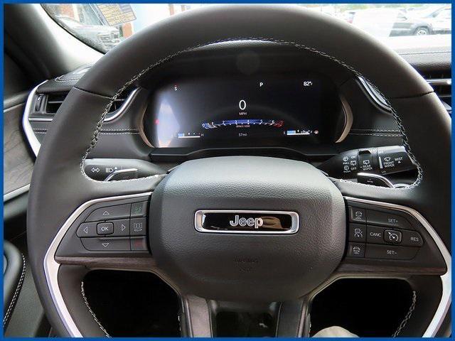 new 2025 Jeep Grand Cherokee L car