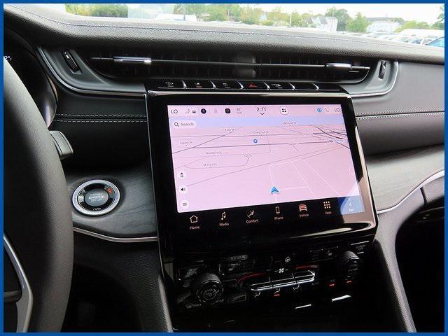 new 2025 Jeep Grand Cherokee L car