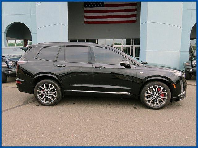 used 2023 Cadillac XT6 car, priced at $40,987