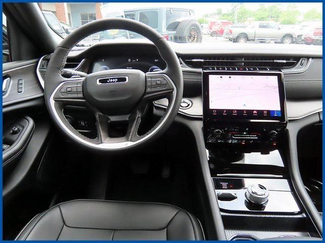 new 2025 Jeep Grand Cherokee L car, priced at $52,085