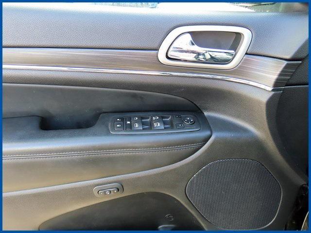 used 2022 Jeep Grand Cherokee car, priced at $28,987