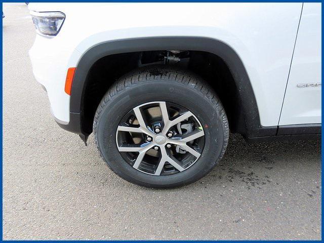 new 2025 Jeep Grand Cherokee L car, priced at $45,188