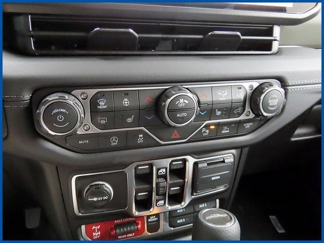 new 2026 Jeep Gladiator car, priced at $62,640