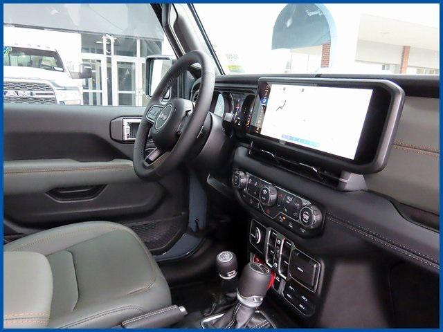 new 2026 Jeep Gladiator car, priced at $62,640