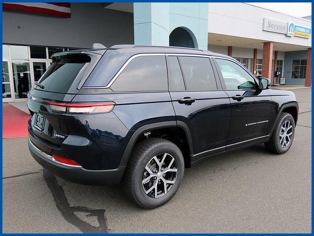 new 2024 Jeep Grand Cherokee car, priced at $45,810