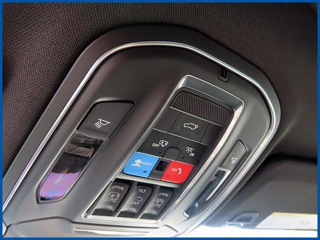 new 2025 Jeep Grand Cherokee car, priced at $47,985