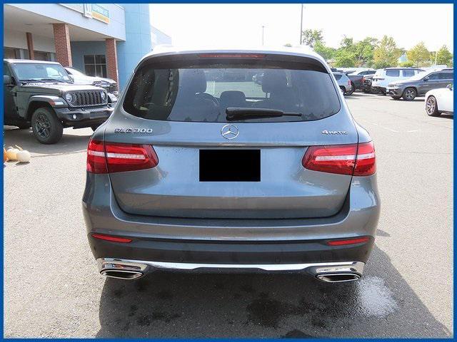 used 2019 Mercedes-Benz GLC 300 car, priced at $20,487