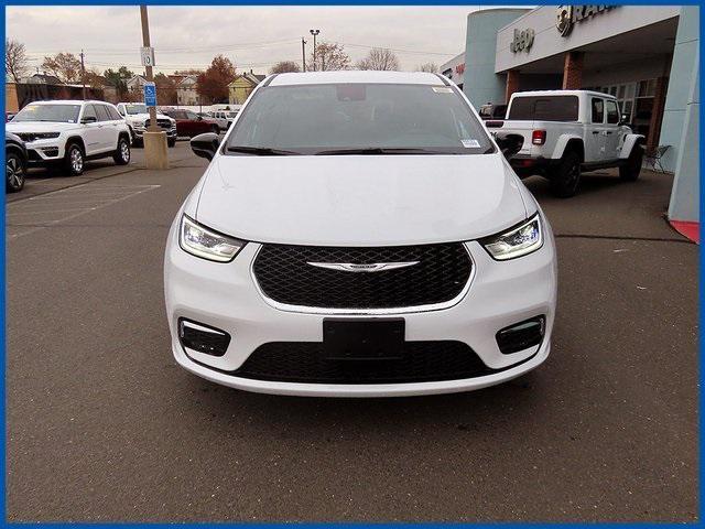 new 2026 Chrysler Pacifica car, priced at $45,135