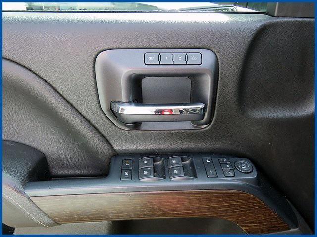 used 2018 GMC Sierra 1500 car, priced at $32,987