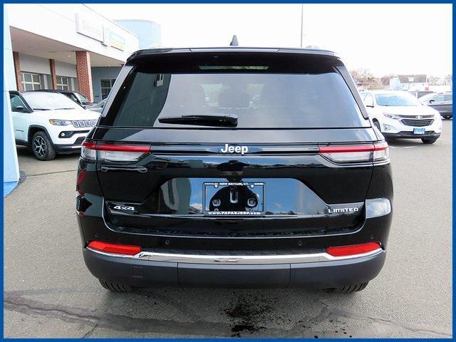 new 2025 Jeep Grand Cherokee car, priced at $42,550