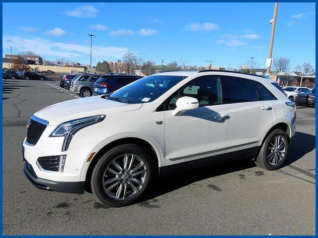 used 2022 Cadillac XT5 car, priced at $36,987