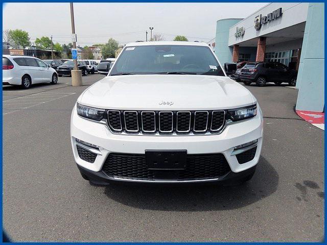 new 2025 Jeep Grand Cherokee car, priced at $45,715