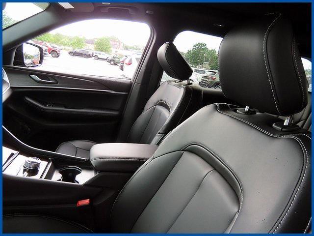 new 2025 Jeep Grand Cherokee car, priced at $49,235