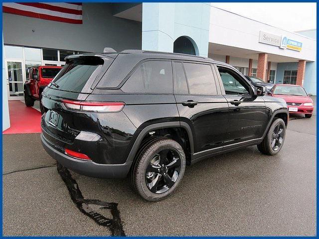new 2025 Jeep Grand Cherokee car, priced at $49,235