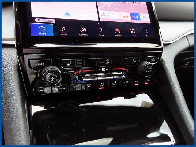 new 2025 Jeep Grand Cherokee L car, priced at $52,085