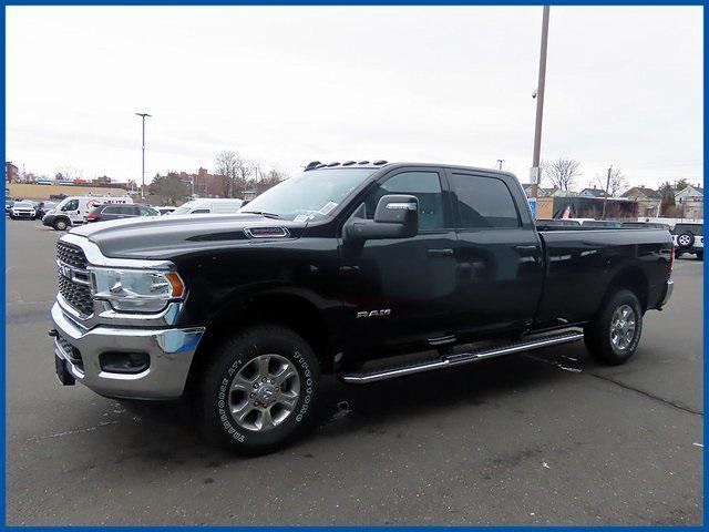 new 2024 Ram 3500 car, priced at $61,860