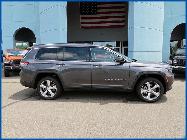 used 2022 Jeep Grand Cherokee L car, priced at $32,987