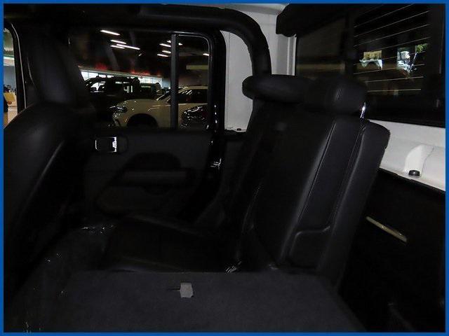 new 2025 Jeep Gladiator car, priced at $46,660