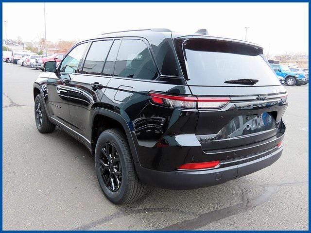 new 2025 Jeep Grand Cherokee car, priced at $41,530