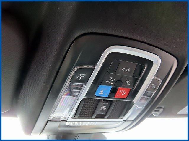 new 2025 Ram 1500 car, priced at $61,045