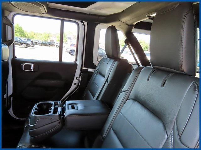 used 2022 Jeep Wrangler Unlimited car, priced at $36,987