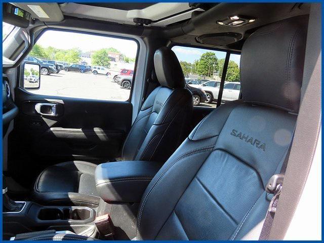 used 2022 Jeep Wrangler Unlimited car, priced at $36,987
