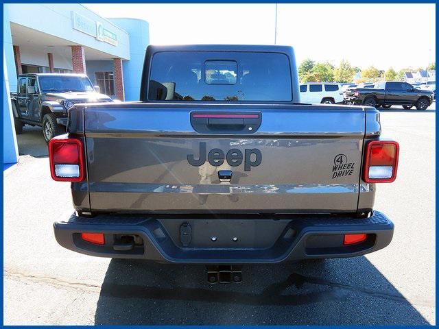 used 2021 Jeep Gladiator car, priced at $33,987