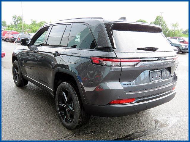 new 2025 Jeep Grand Cherokee car, priced at $49,235