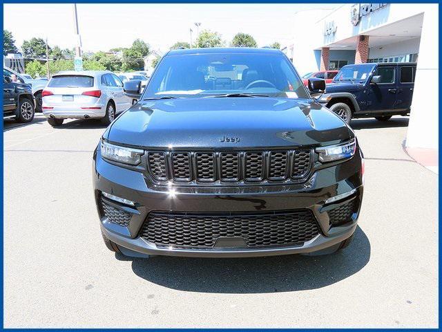 new 2025 Jeep Grand Cherokee car, priced at $48,410