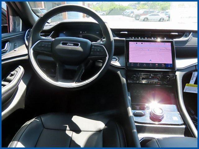 new 2025 Jeep Grand Cherokee car, priced at $48,410