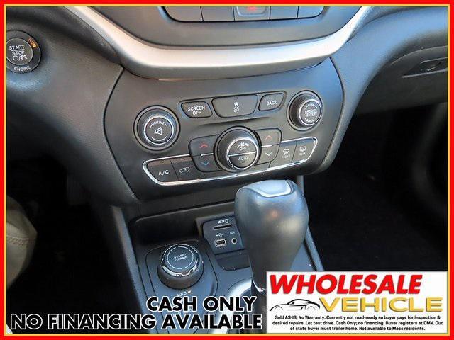 used 2014 Jeep Cherokee car, priced at $8,250