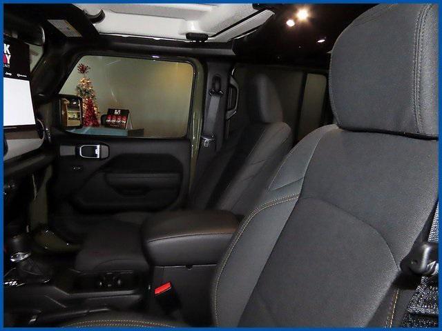 new 2026 Jeep Gladiator car, priced at $53,260